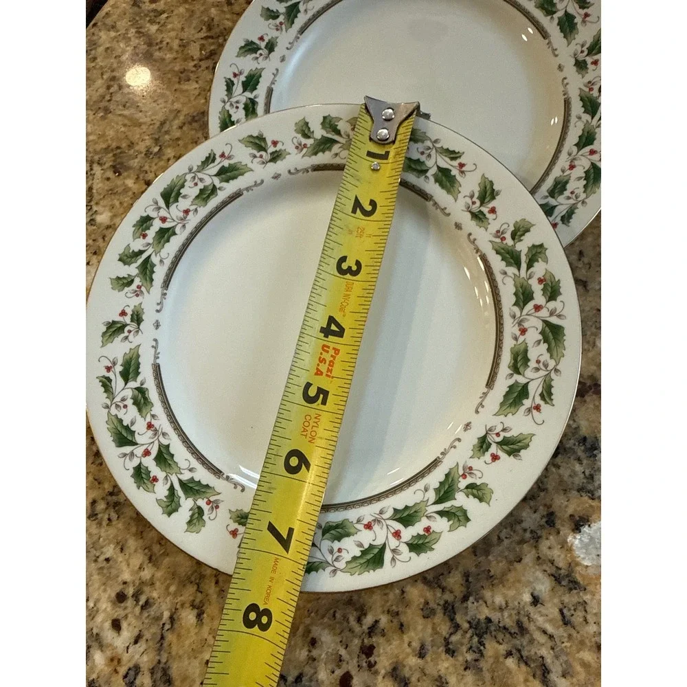 Royal Limited Holly Holiday Salad Plates Set‎ of 3 Christmas Porcelain Japan